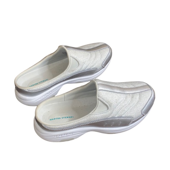 Stunning Martha Stewart Traveltime Clogs Moment Concept Stunning Martha Stewart Traveltime Clogs Moment Concept